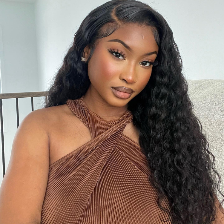 Outlet |  Water Wave 4*4 Middle Part / Side Part Lace Wigs100% Human Hair