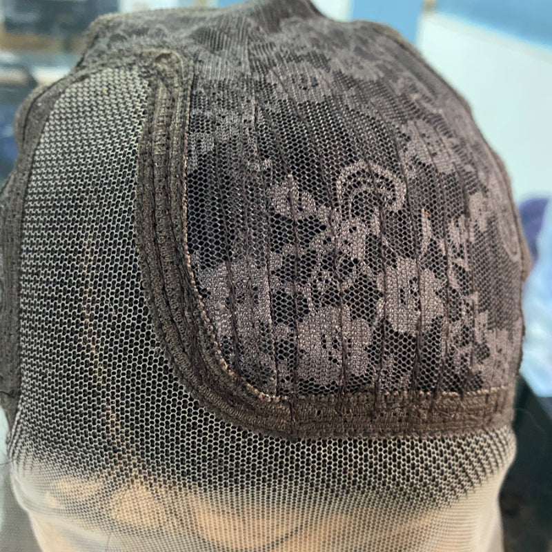 Worth I Highlight Brown Straight Lace Wig Middle Part-04